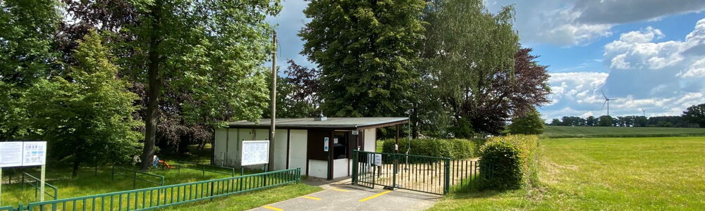 Freibad Wachau, Eingangsbereich mit Kassenhäuschen