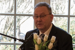 Bürgermeister Veit Künzelmann am Rednerpult